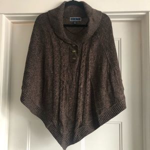 NWT Karen Scott poncho size s/m